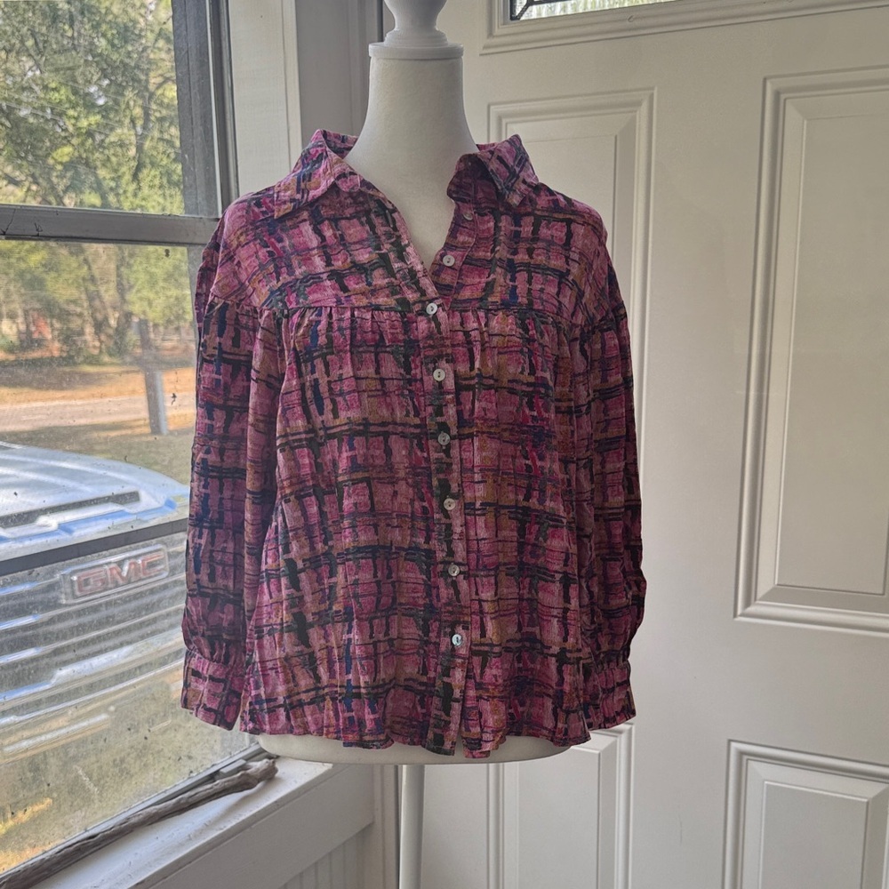 Entro Sz S Plaid Button-Up Women's Top - Pink and Black